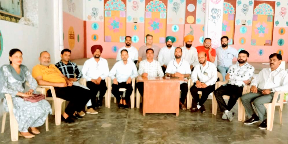 Medical Practitioners Association of Block Balachore of Punjab had a monthly meeting